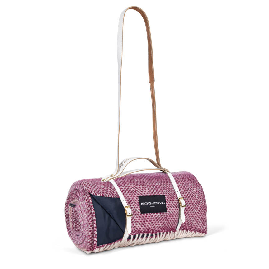 Pure new wool picnic blanket - Down by the Vineyard