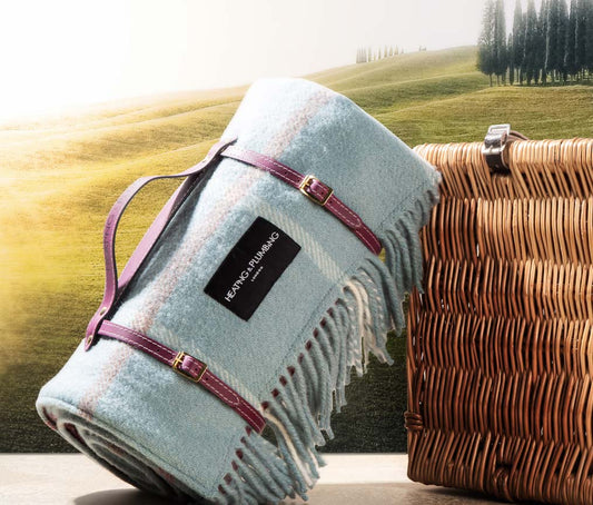 How to roll our picnic blankets? - Heating & Plumbing London