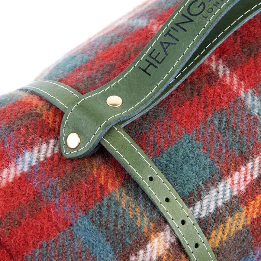 Pure new wool picnic blanket - The Classic Windsor - Heating & Plumbing London - Picnic Blanket