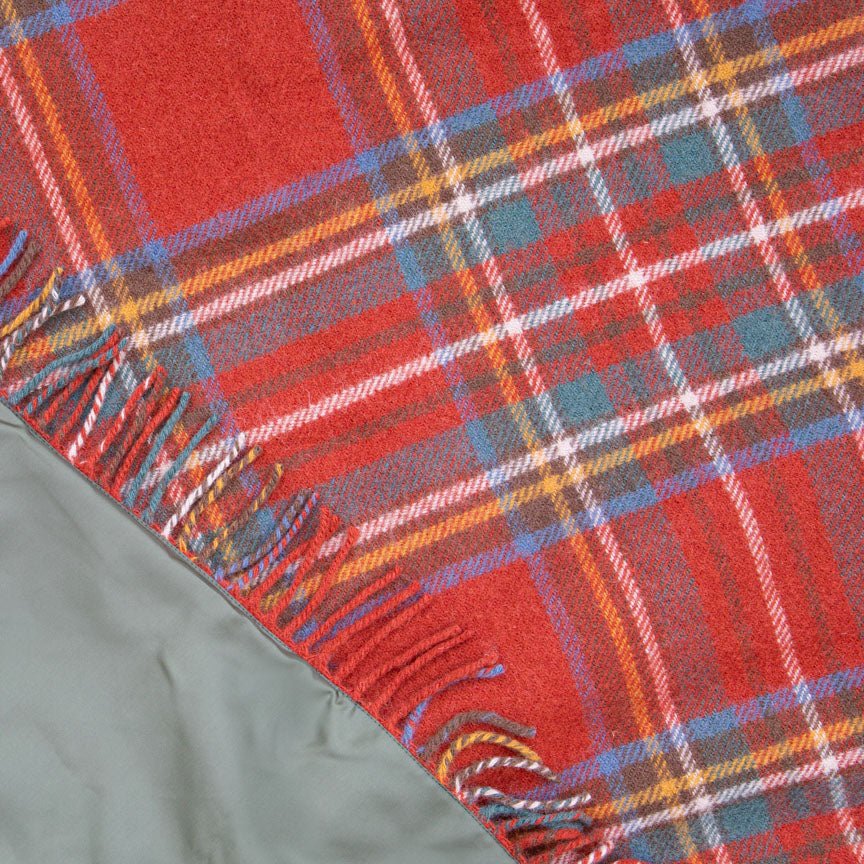 Pure new wool picnic blanket - The Classic Windsor - Heating & Plumbing London - Picnic Blanket